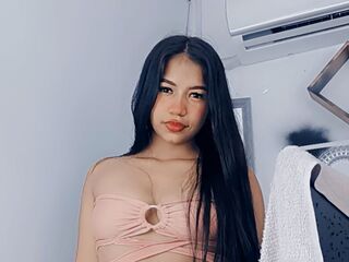 camgirl masturbating YuleymyRose